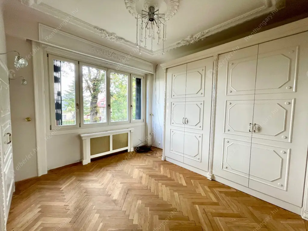 Kiadó albérlet 2698000 Ft/hó áron: Budapest, XII. kerület  Hegyalja út. Mérete: 491 nm, 11 szobás | Alberlet.hu - 6554556