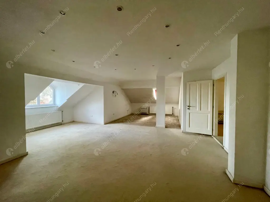 Kiadó albérlet 2698000 Ft/hó áron: Budapest, XII. kerület  Hegyalja út. Mérete: 491 nm, 11 szobás | Alberlet.hu - 6554561