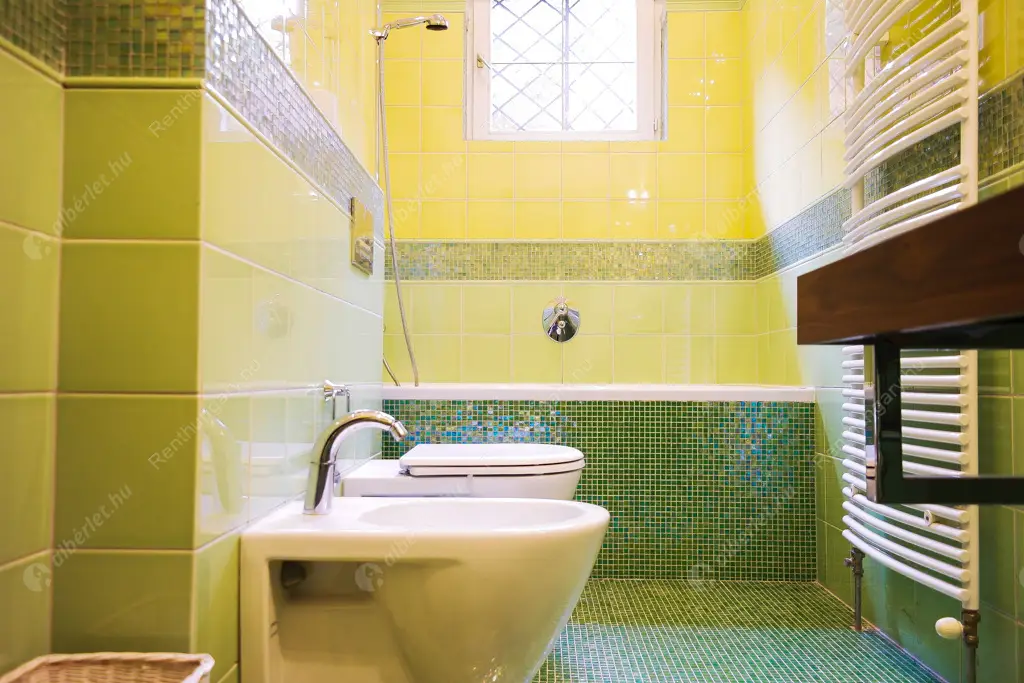 Kiadó albérlet 2698000 Ft/hó áron: Budapest, XII. kerület  Hegyalja út. Mérete: 491 nm, 11 szobás | Alberlet.hu - 6554567