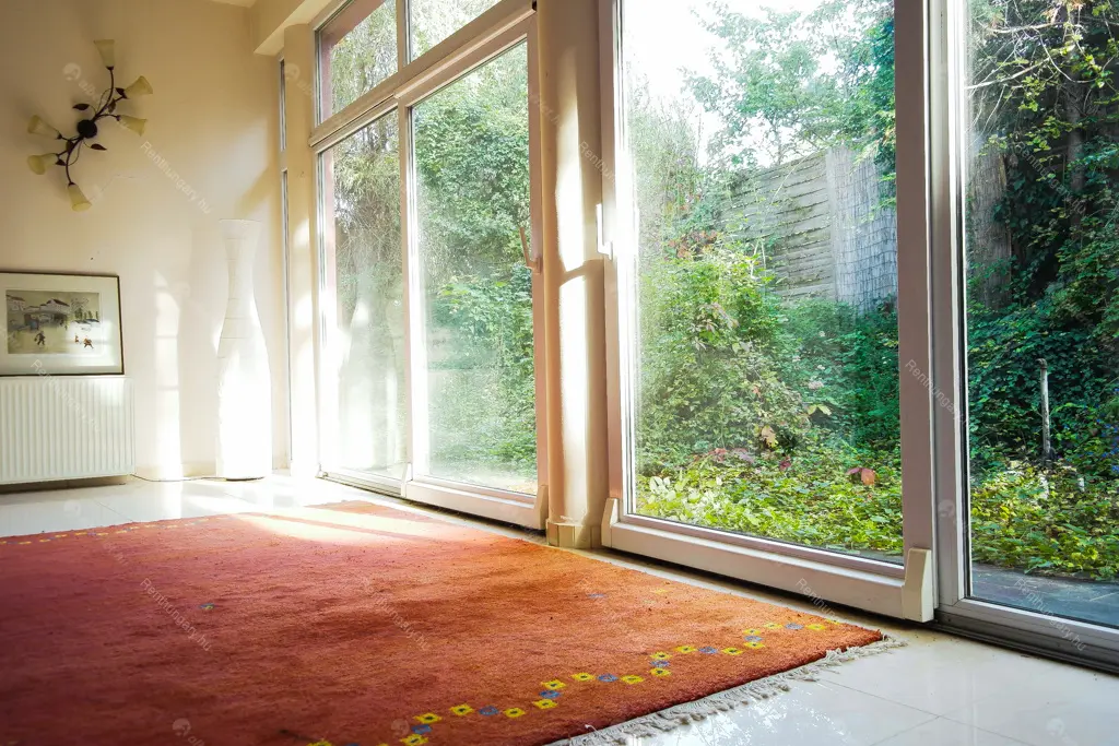 Kiadó albérlet 2511000 Ft/hó áron: Budapest, XII. kerület  Hegyalja út. Mérete: 491 nm, 11 szobás | Alberlet.hu - 6665908