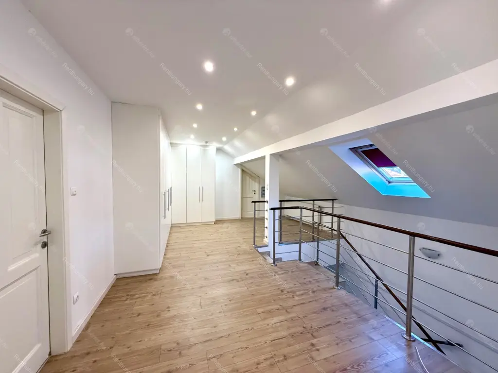 Kiadó albérlet 2511000 Ft/hó áron: Budapest, XII. kerület  Hegyalja út. Mérete: 491 nm, 11 szobás | Alberlet.hu - 6665913