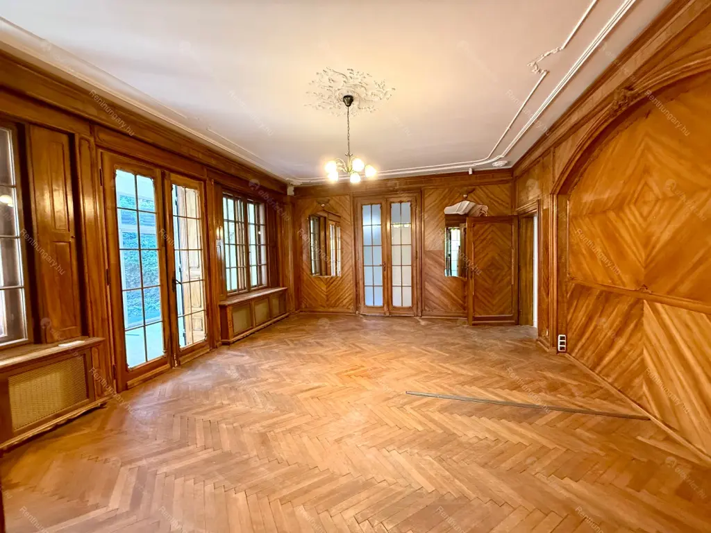 Kiadó albérlet 2752000 Ft/hó áron: Budapest, XII. kerület  Hegyalja út. Mérete: 491 nm, 11 szobás | Alberlet.hu - 6701662