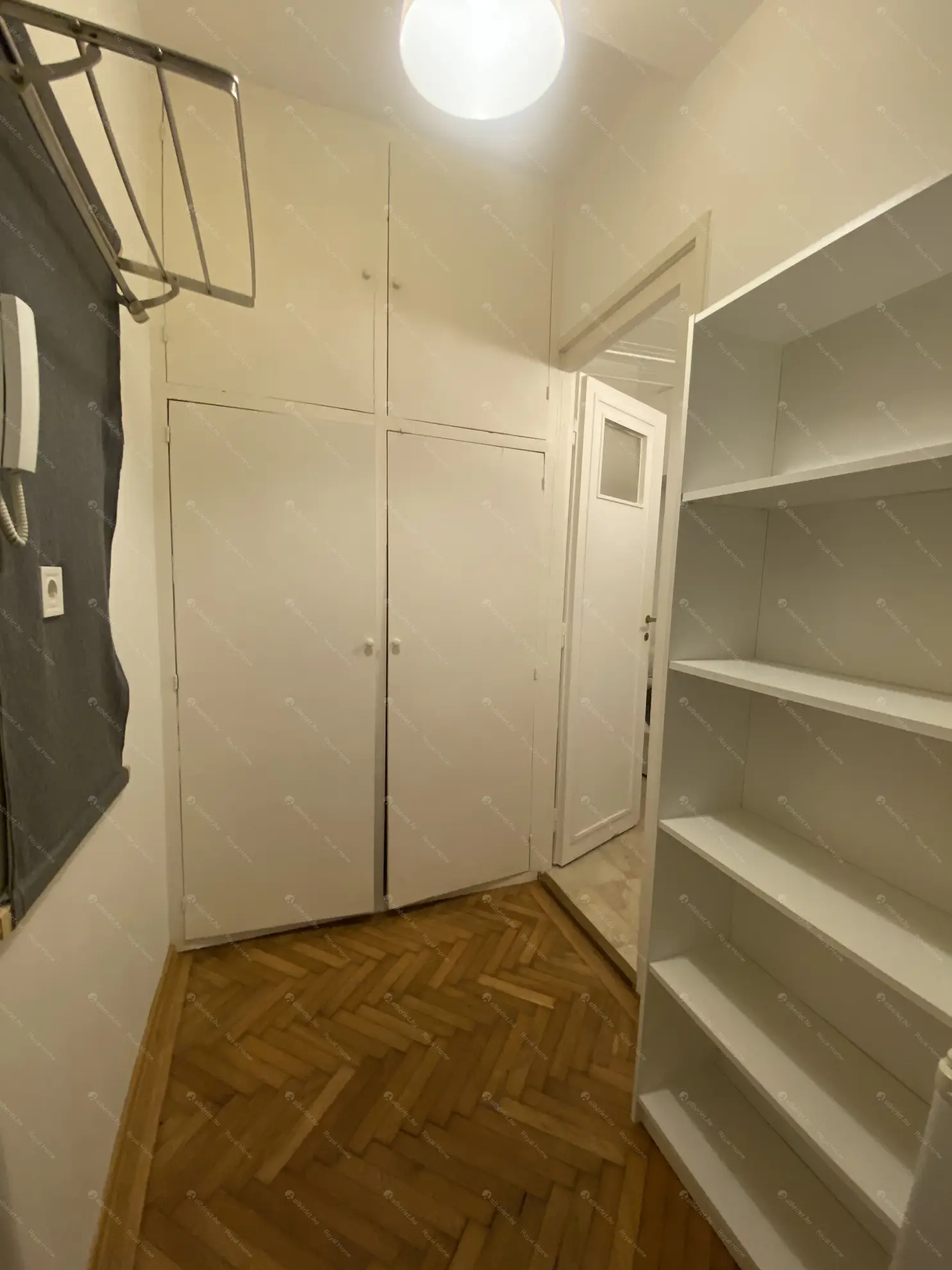 Kiadó albérlet 185000 Ft/hó áron: Budapest, XII. kerület  Hollósy Simon utca. Mérete: 29 nm, 1 szobás | Alberlet.hu - 6571975