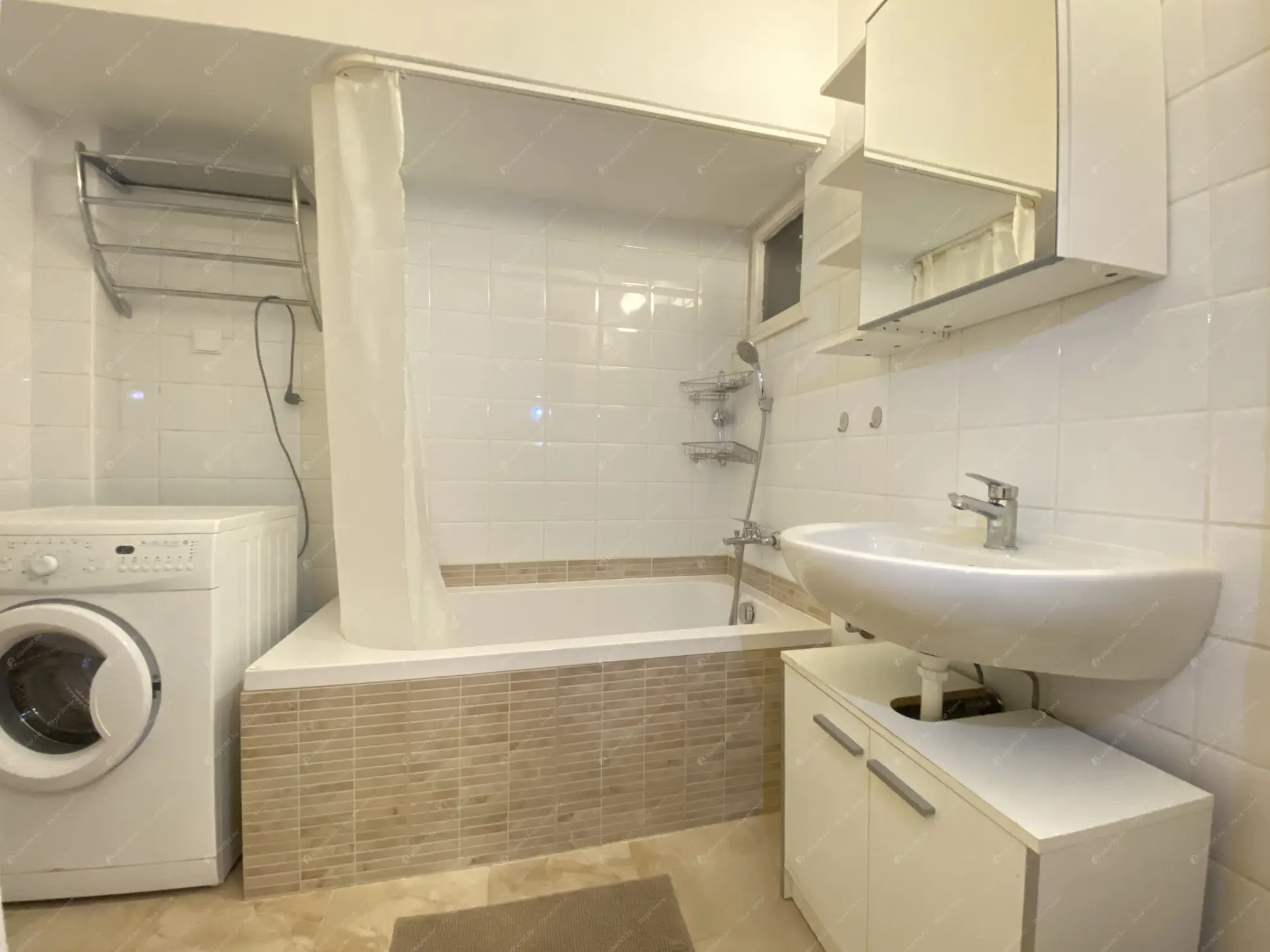 Kiadó albérlet 185000 Ft/hó áron: Budapest, XII. kerület  Hollósy Simon utca. Mérete: 29 nm, 1 szobás | Alberlet.hu - 6571976