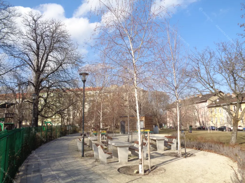 Kiadó albérlet 420000 Ft/hó áron: Budapest, XII. kerület  Istenhegyi út. Mérete: 110 nm, 3 szobás | Alberlet.hu - 6640734