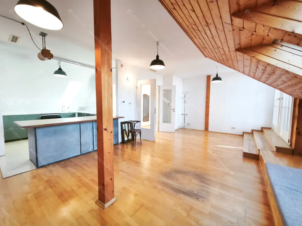 Kiadó albérlet 420000 Ft/hó áron: Budapest, XII. kerület  Istenhegyi út. Mérete: 110 nm, 3 szobás | Alberlet.hu - 6648796