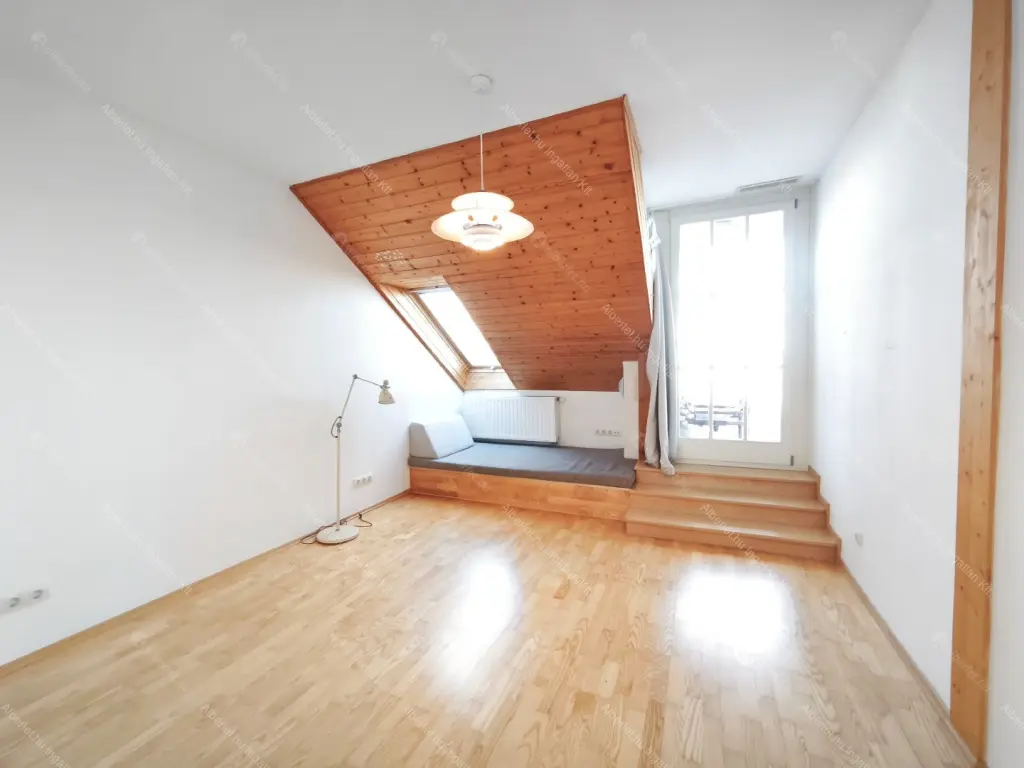 Kiadó albérlet 420000 Ft/hó áron: Budapest, XII. kerület  Istenhegyi út. Mérete: 110 nm, 3 szobás | Alberlet.hu - 6648808