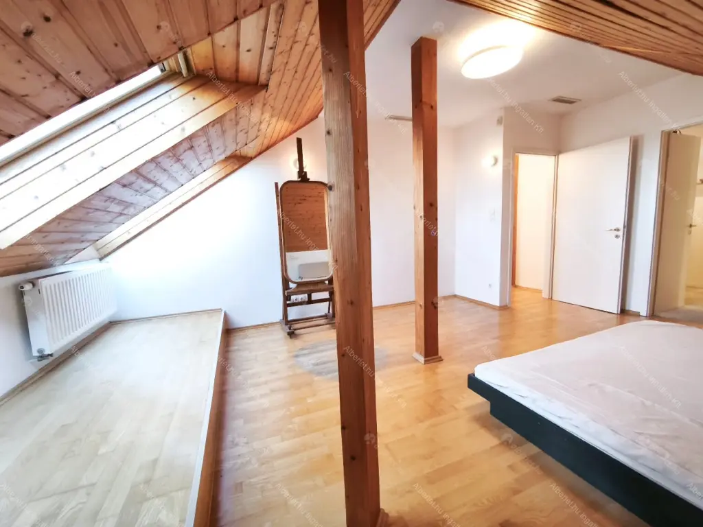 Kiadó albérlet 420000 Ft/hó áron: Budapest, XII. kerület  Istenhegyi út. Mérete: 110 nm, 3 szobás | Alberlet.hu - 6648811