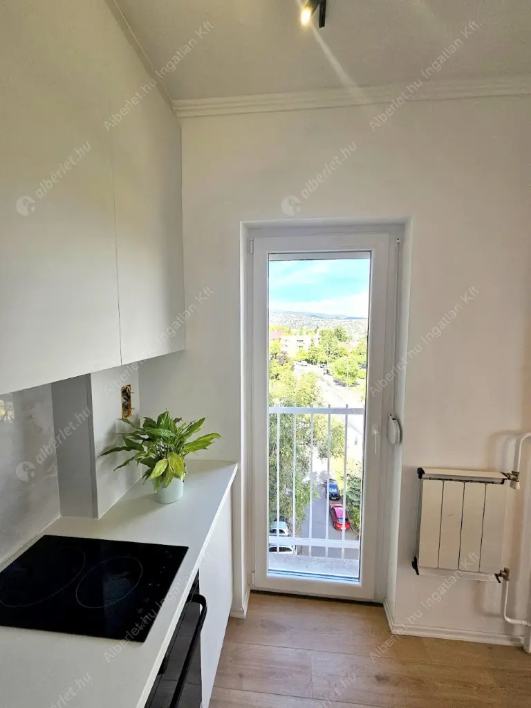 Kiadó albérlet 320000 Ft/hó áron: Budapest, XII. kerület  Istenhegyi út. Mérete: 48 nm, 2 szobás | Alberlet.hu - 6558489