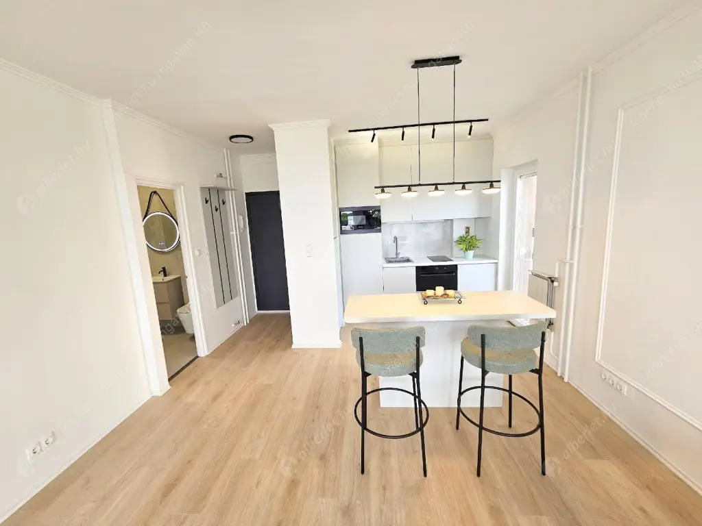 Kiadó albérlet 320000 Ft/hó áron: Budapest, XII. kerület  Istenhegyi út. Mérete: 48 nm, 2 szobás | Alberlet.hu - 6558493