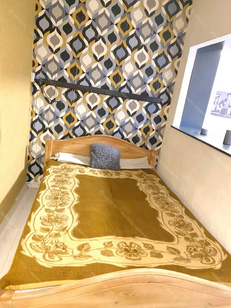 Kiadó albérlet 260000 Ft/hó áron: Budapest, XII. kerület  Istenhegyi út. Mérete: 53 nm, 2 szobás | Alberlet.hu - 6665135