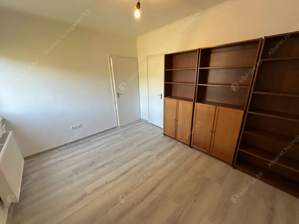 Kiadó albérlet 380000 Ft/hó áron: Budapest, XII. kerület  Istenhegyi út. Mérete: 71 nm, 2 szobás | Alberlet.hu - 6566336