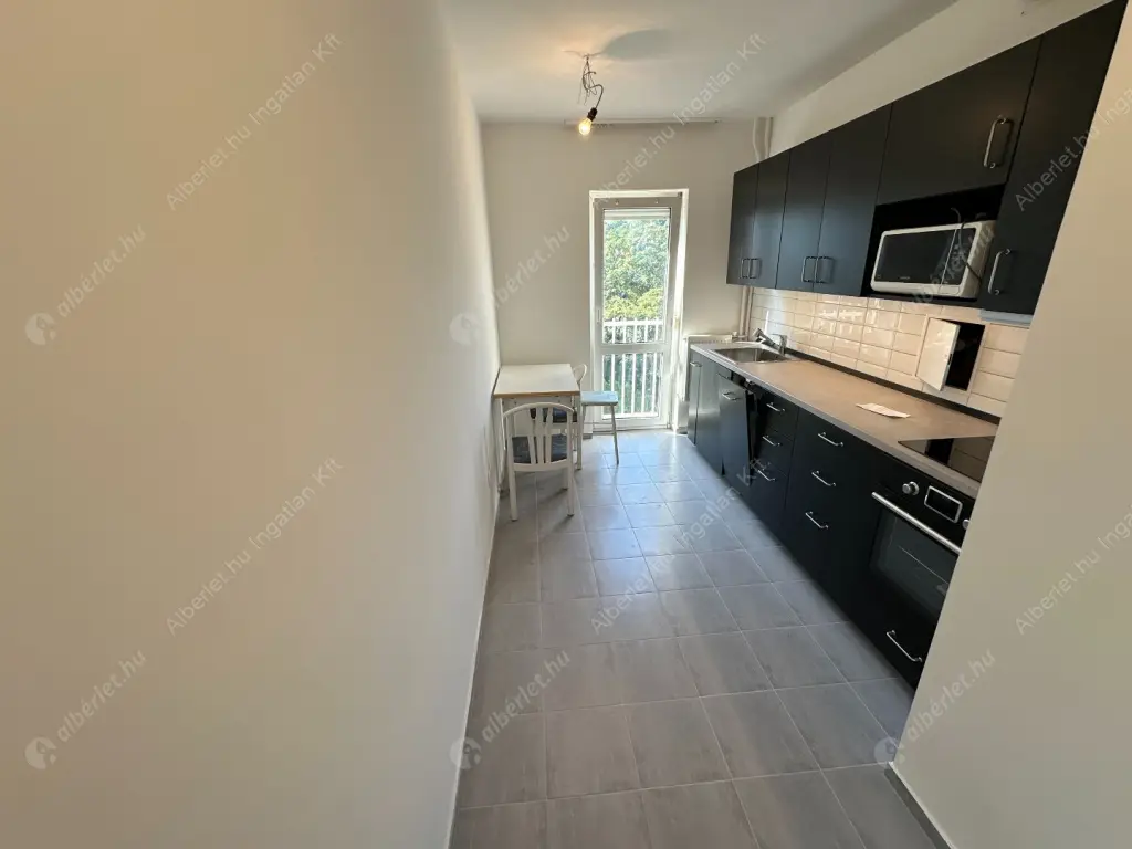 Kiadó albérlet 380000 Ft/hó áron: Budapest, XII. kerület  Istenhegyi út. Mérete: 71 nm, 2 szobás | Alberlet.hu - 6566340