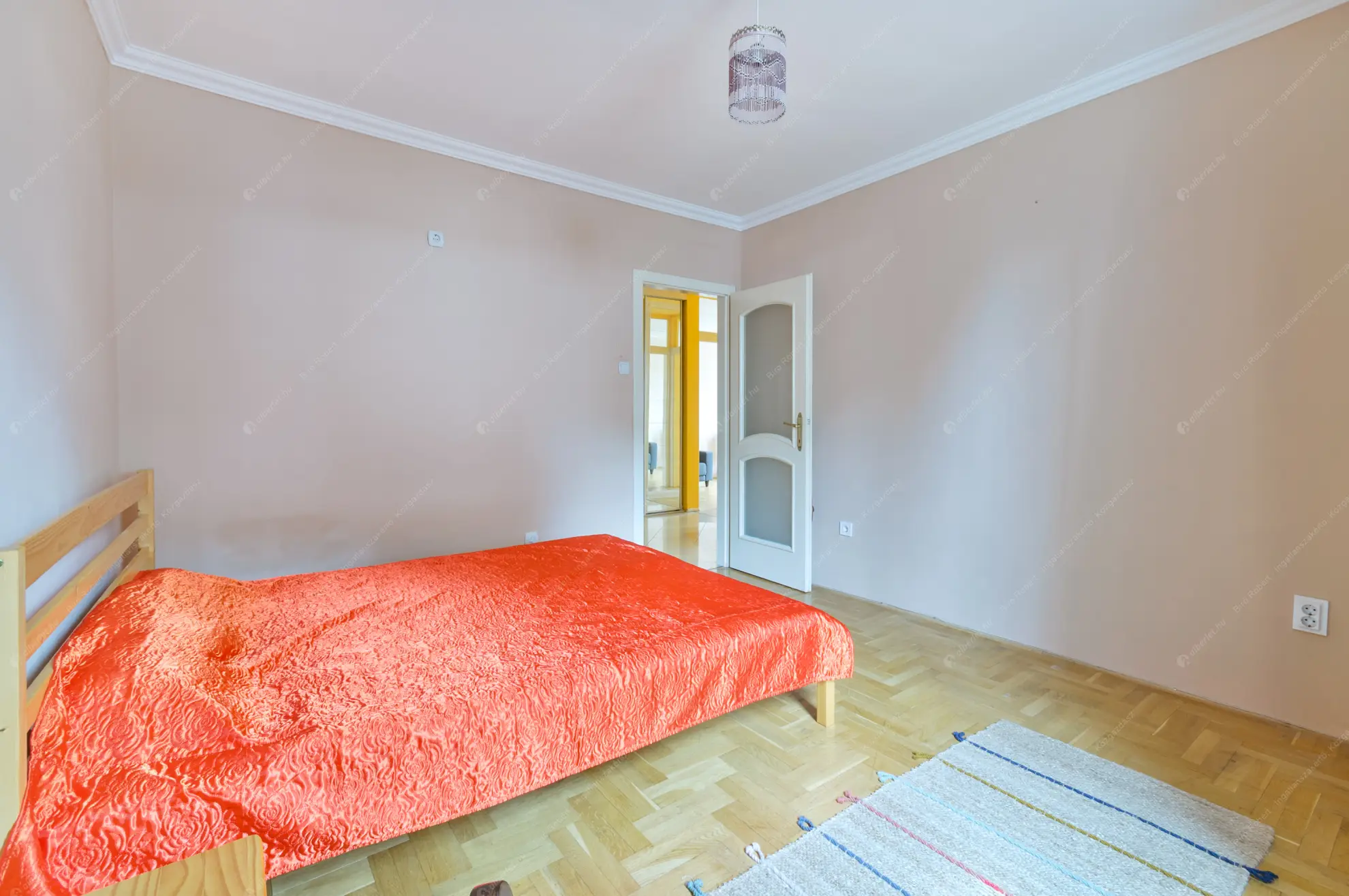 Kiadó albérlet 300000 Ft/hó áron: Budapest, XII. kerület  Kakukk út. Mérete: 66 nm, 2 szobás | Alberlet.hu - 6594096