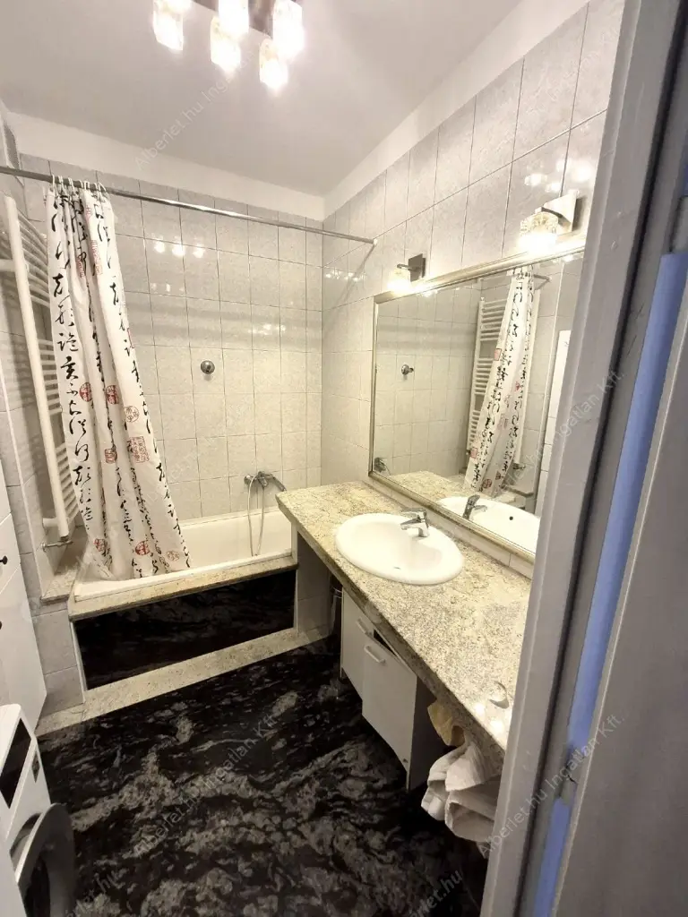 Kiadó albérlet 320000 Ft/hó áron: Budapest, XII. kerület  Kálló esperes utca. Mérete: 76 nm, 3 szobás | Alberlet.hu - 6623698