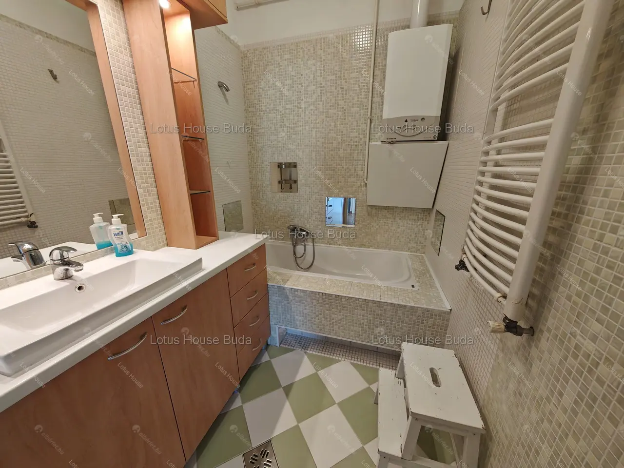 Kiadó albérlet 350000 Ft/hó áron: Budapest, XII. kerület  Kék Golyó utca. Mérete: 78 nm, 3 szobás | Alberlet.hu - 6683410