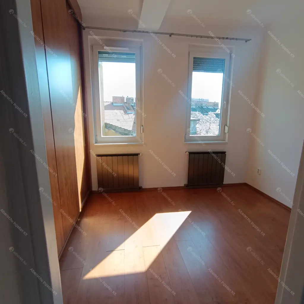 Kiadó albérlet 350000 Ft/hó áron: Budapest, XII. kerület  Kék Golyó utca. Mérete: 78 nm, 2 szobás | Alberlet.hu - 6702758