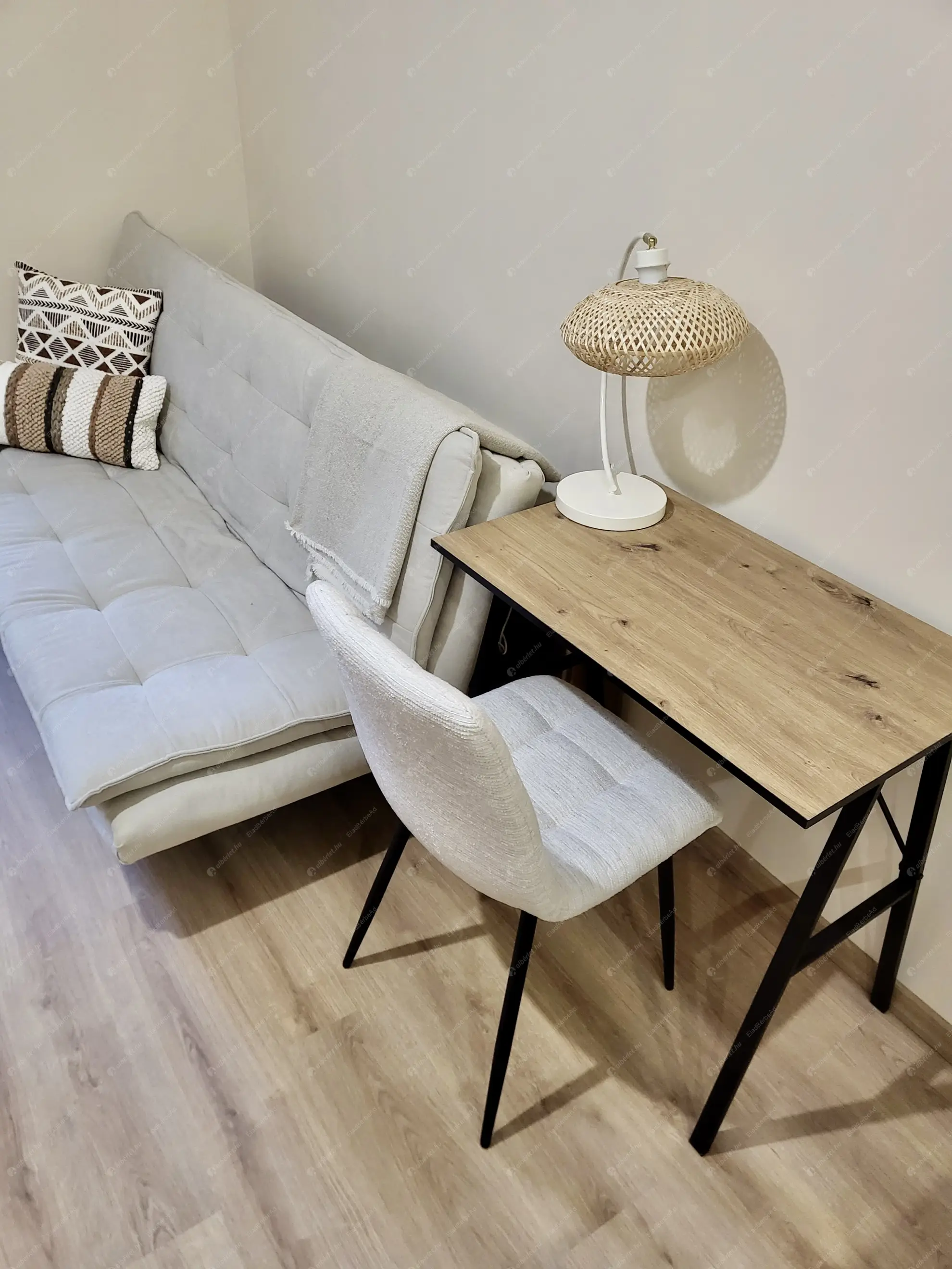 Kiadó albérlet 260000 Ft/hó áron: Budapest, XII. kerület  Királyhágó tér. Mérete: 36 nm, 1 szobás | Alberlet.hu - 6608976