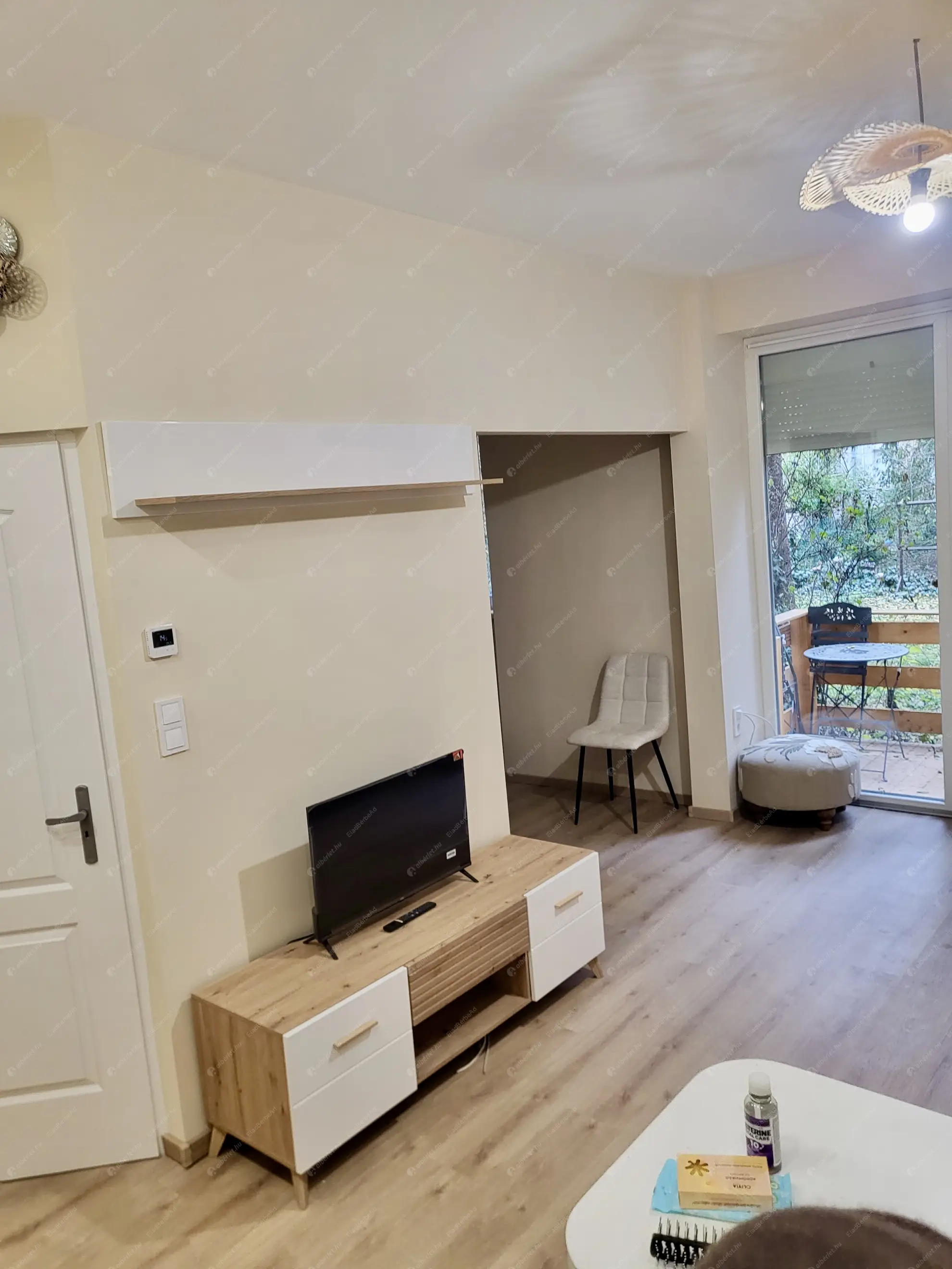 Kiadó albérlet 260000 Ft/hó áron: Budapest, XII. kerület  Királyhágó tér. Mérete: 36 nm, 1 szobás | Alberlet.hu - 6608979