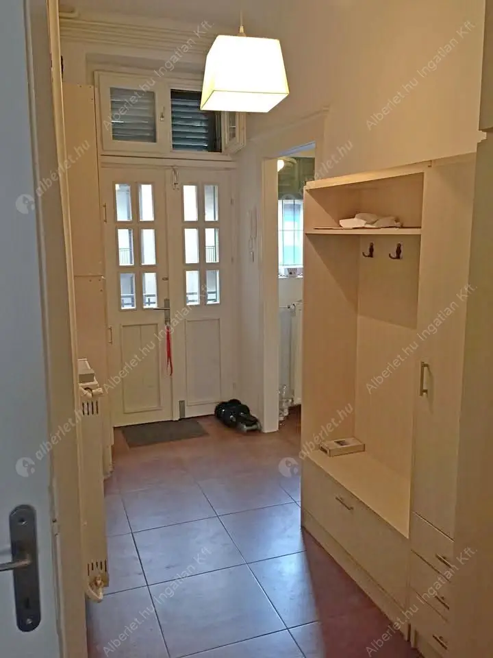 Kiadó albérlet 230000 Ft/hó áron: Budapest, XII. kerület  Királyhágó tér. Mérete: 69 nm, 2 szobás | Alberlet.hu - 6606942