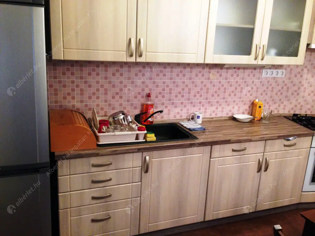 Kiadó albérlet 230000 Ft/hó áron: Budapest, XII. kerület  Királyhágó tér. Mérete: 69 nm, 2 szobás | Alberlet.hu - 6606947
