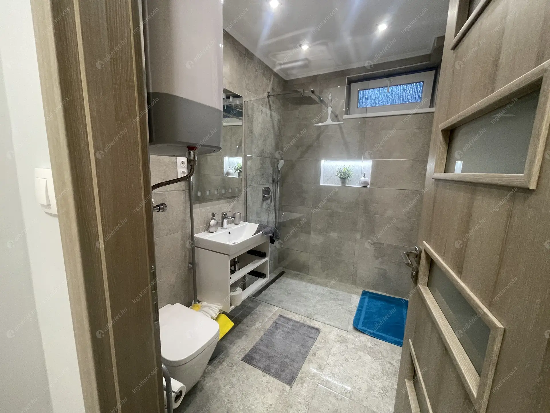 Kiadó albérlet 250000 Ft/hó áron: Budapest, XII. kerület  Kis János altábornagy . Mérete: 37 nm, 2 szobás | Alberlet.hu - 6526936