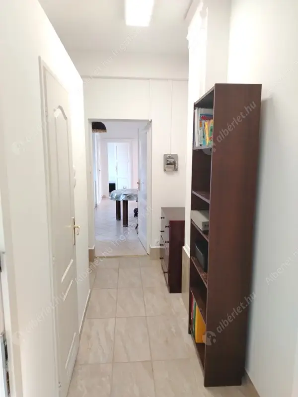 Kiadó albérlet 370000 Ft/hó áron: Budapest, XII. kerület  Kiss János altábornagy utca. Mérete: 87 nm, 3 szobás | Alberlet.hu - 6594037