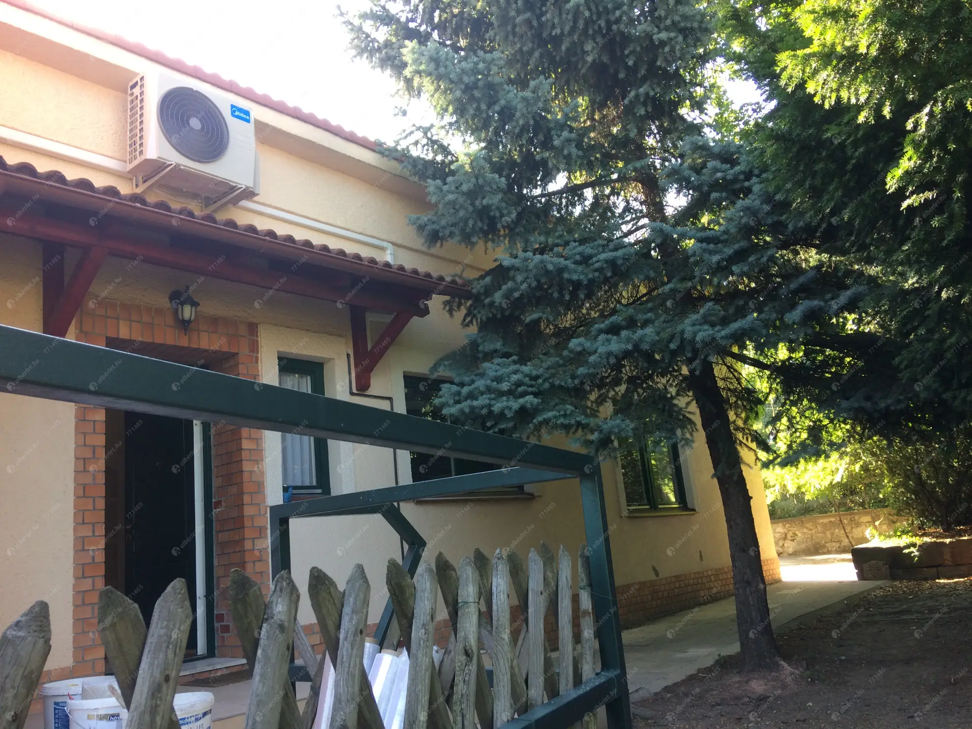 Kiadó albérlet 700000 Ft/hó áron: Budapest, XII. kerület  Korompai utca. Mérete: 190 nm, 4 szobás | Alberlet.hu - 6591495