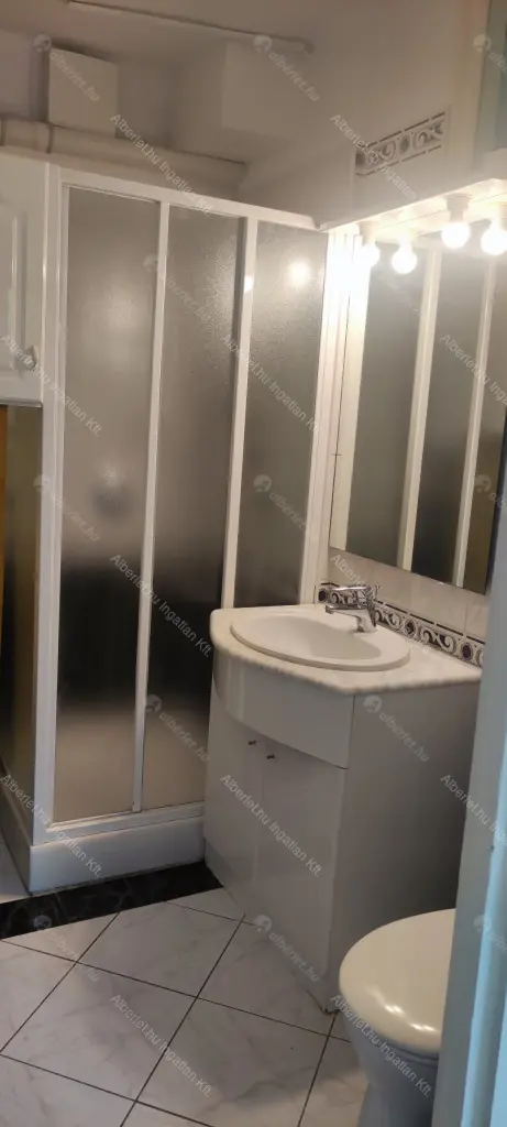 Kiadó albérlet 420000 Ft/hó áron: Budapest, XII. kerület  Kútvölgyi út. Mérete: 105 nm, 3 szobás | Alberlet.hu - 6639770