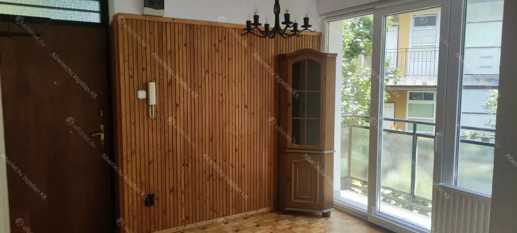 Kiadó albérlet 420000 Ft/hó áron: Budapest, XII. kerület  Kútvölgyi út. Mérete: 105 nm, 3 szobás | Alberlet.hu - 6639771