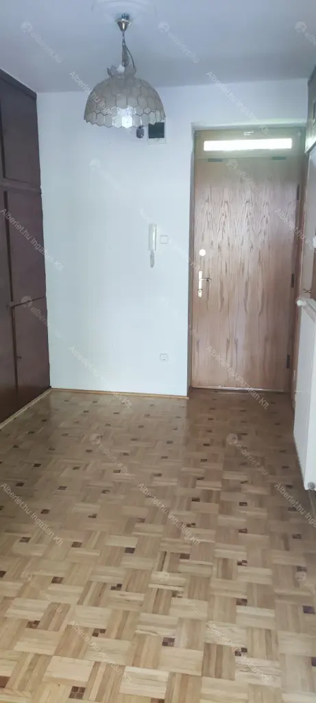 Kiadó albérlet 420000 Ft/hó áron: Budapest, XII. kerület  Kútvölgyi út. Mérete: 105 nm, 3 szobás | Alberlet.hu - 6639774