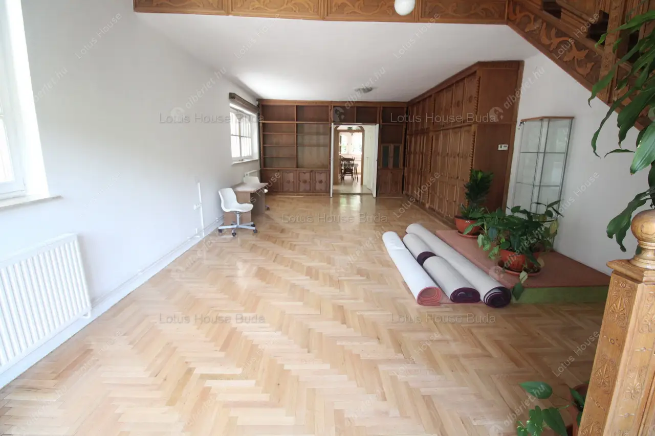 Kiadó albérlet 360000 Ft/hó áron: Budapest, XII. kerület  Kútvölgyi út. Mérete: 130 nm, 3 szobás | Alberlet.hu - 6487962