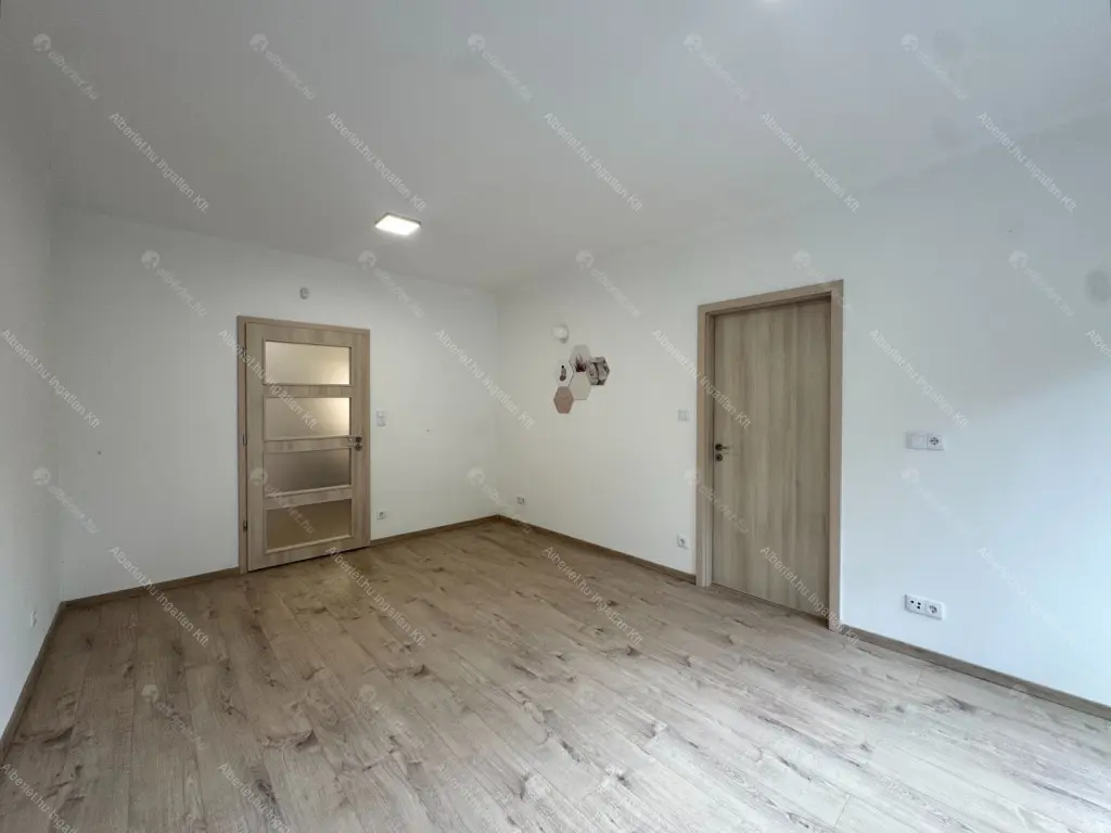 Kiadó albérlet 310000 Ft/hó áron: Budapest, XII. kerület  Lejtő út. Mérete: 63 nm, 3 szobás | Alberlet.hu - 6704348