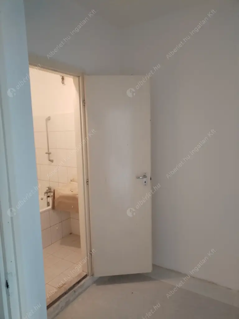 Kiadó albérlet 290000 Ft/hó áron: Budapest, XII. kerület  Lidérc utca. Mérete: 72 nm, 2 szobás | Alberlet.hu - 6582158