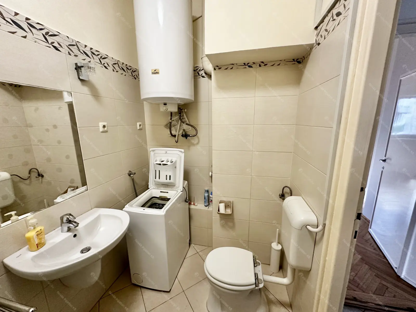 Kiadó albérlet 260000 Ft/hó áron: Budapest, XII. kerület  Magyar jakobinusok tere. Mérete: 54 nm, 2 szobás | Alberlet.hu - 6651068