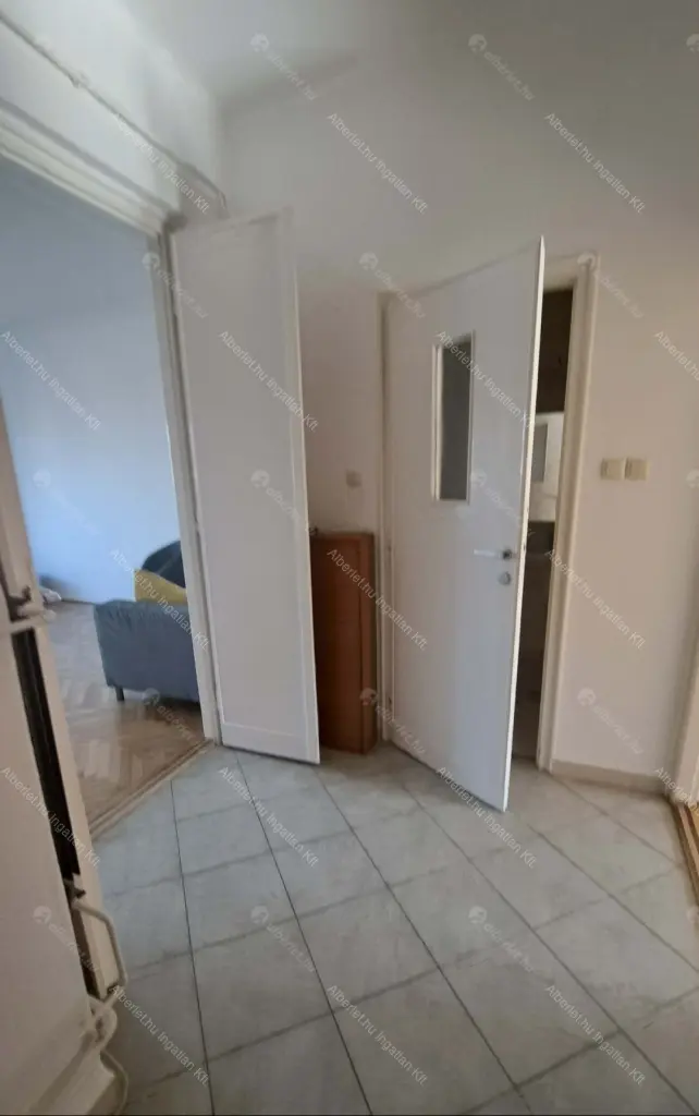 Kiadó albérlet 260000 Ft/hó áron: Budapest, XII. kerület  Magyar jakobinusok tere. Mérete: 54 nm, 2 szobás | Alberlet.hu - 6673891