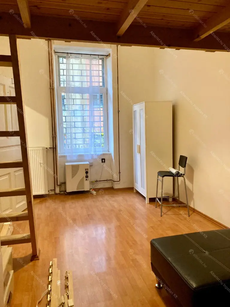 Kiadó albérlet 185000 Ft/hó áron: Budapest, XII. kerület  Maros utca. Mérete: 28 nm, 1 szobás | Alberlet.hu - 6744171
