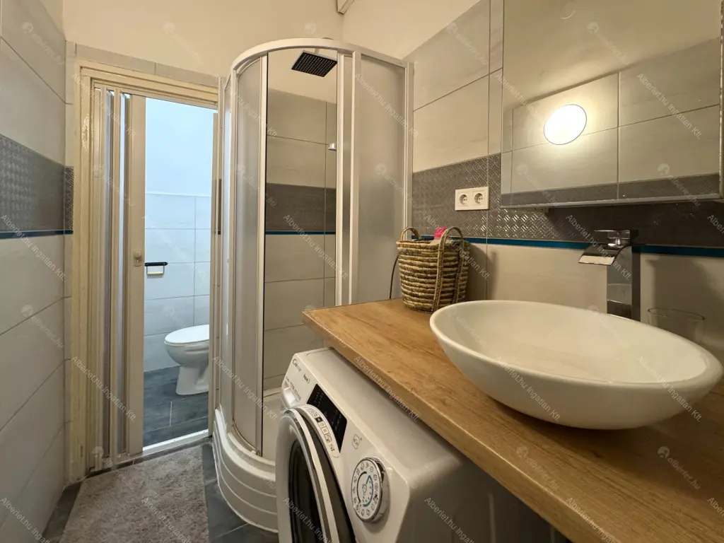 Kiadó albérlet 200000 Ft/hó áron: Budapest, XII. kerület  Maros utca. Mérete: 31 nm, 1 szobás | Alberlet.hu - 6704301