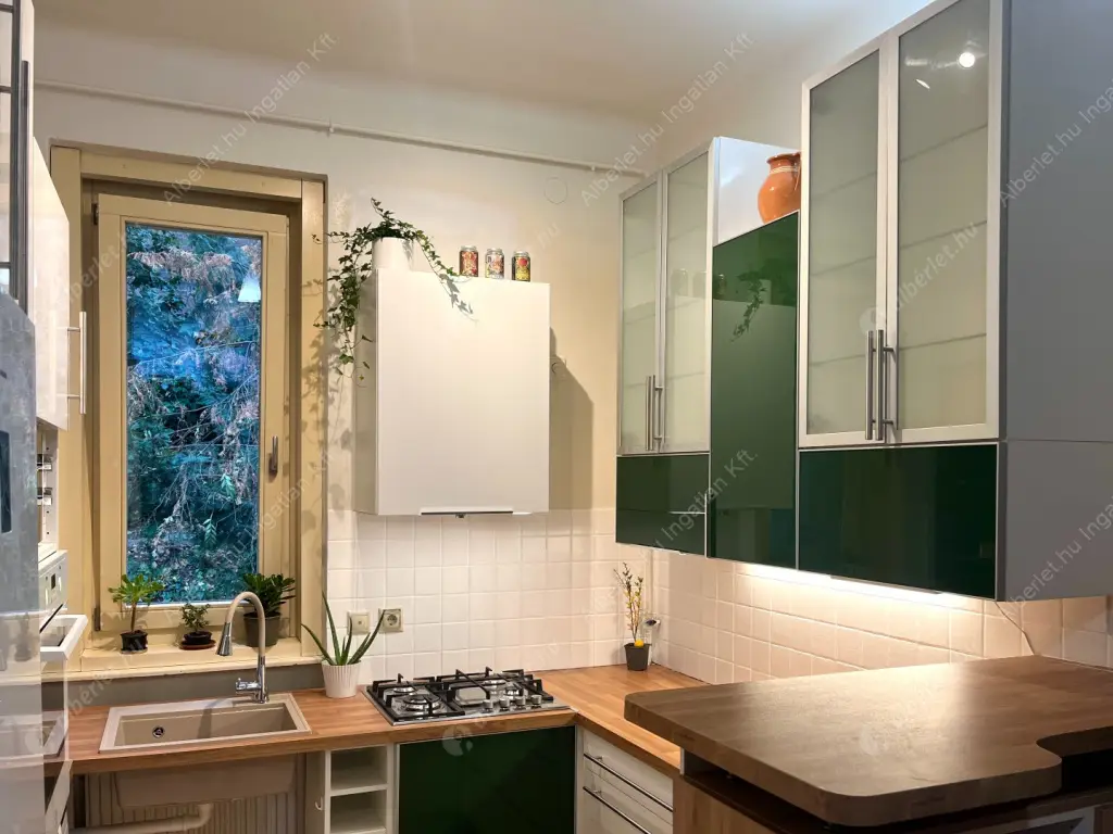 Kiadó albérlet 495000 Ft/hó áron: Budapest, XII. kerület  Maros utca. Mérete: 77 nm, 3 szobás | Alberlet.hu - 6596316