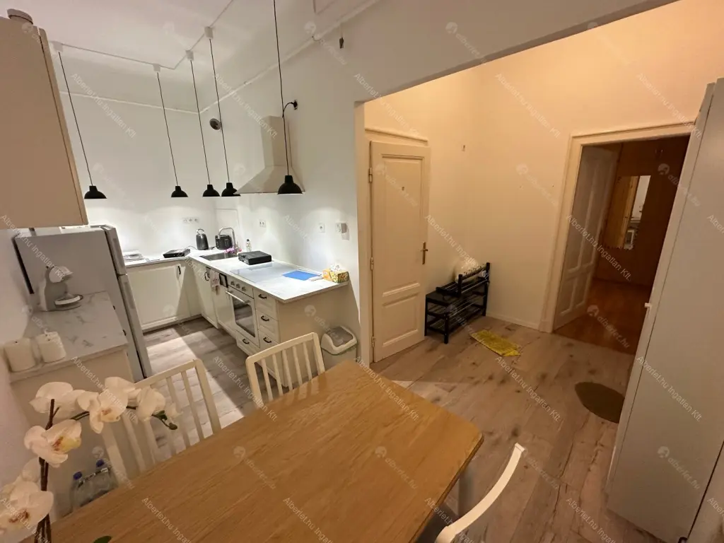 Kiadó albérlet 200000 Ft/hó áron: Budapest, XII. kerület  Márvány utca. Mérete: 35 nm, 1 szobás | Alberlet.hu - 6642748