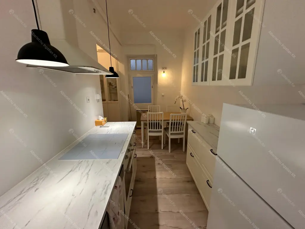 Kiadó albérlet 200000 Ft/hó áron: Budapest, XII. kerület  Márvány utca. Mérete: 35 nm, 1 szobás | Alberlet.hu - 6642756