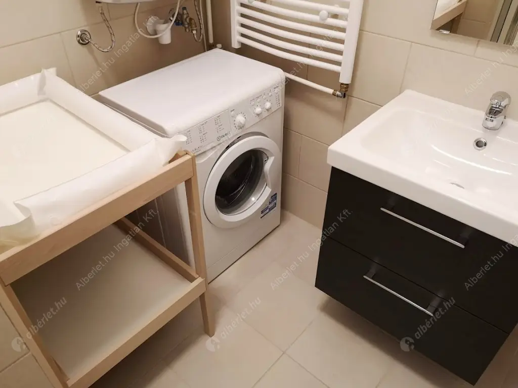 Kiadó albérlet 299000 Ft/hó áron: Budapest, XII. kerület  Márvány utca. Mérete: 92 nm, 3 szobás | Alberlet.hu - 6593498