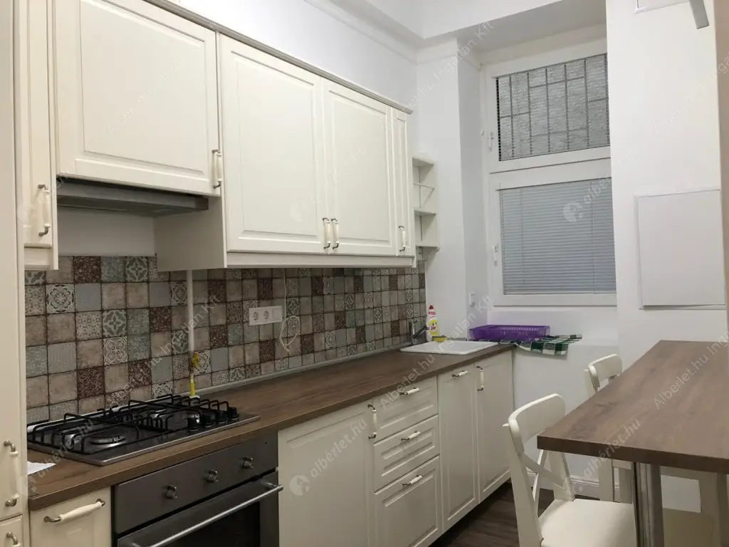 Kiadó albérlet 299000 Ft/hó áron: Budapest, XII. kerület  Márvány utca. Mérete: 92 nm, 3 szobás | Alberlet.hu - 6593501