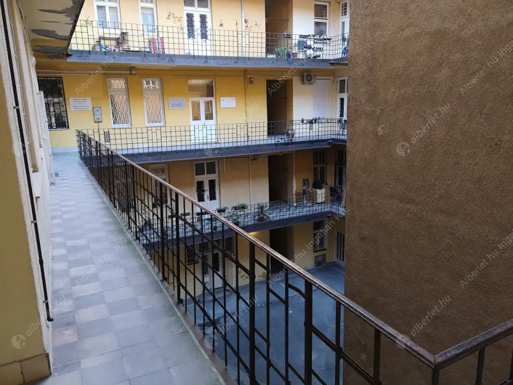 Kiadó albérlet 299000 Ft/hó áron: Budapest, XII. kerület  Márvány utca. Mérete: 92 nm, 3 szobás | Alberlet.hu - 6597445