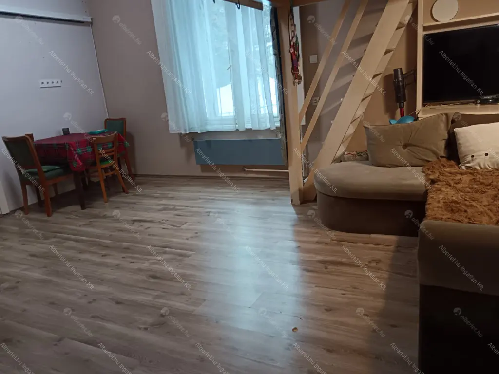 Kiadó albérlet 280000 Ft/hó áron: Budapest, XII. kerület  Melinda út. Mérete: 50 nm, 2 szobás | Alberlet.hu - 6654121