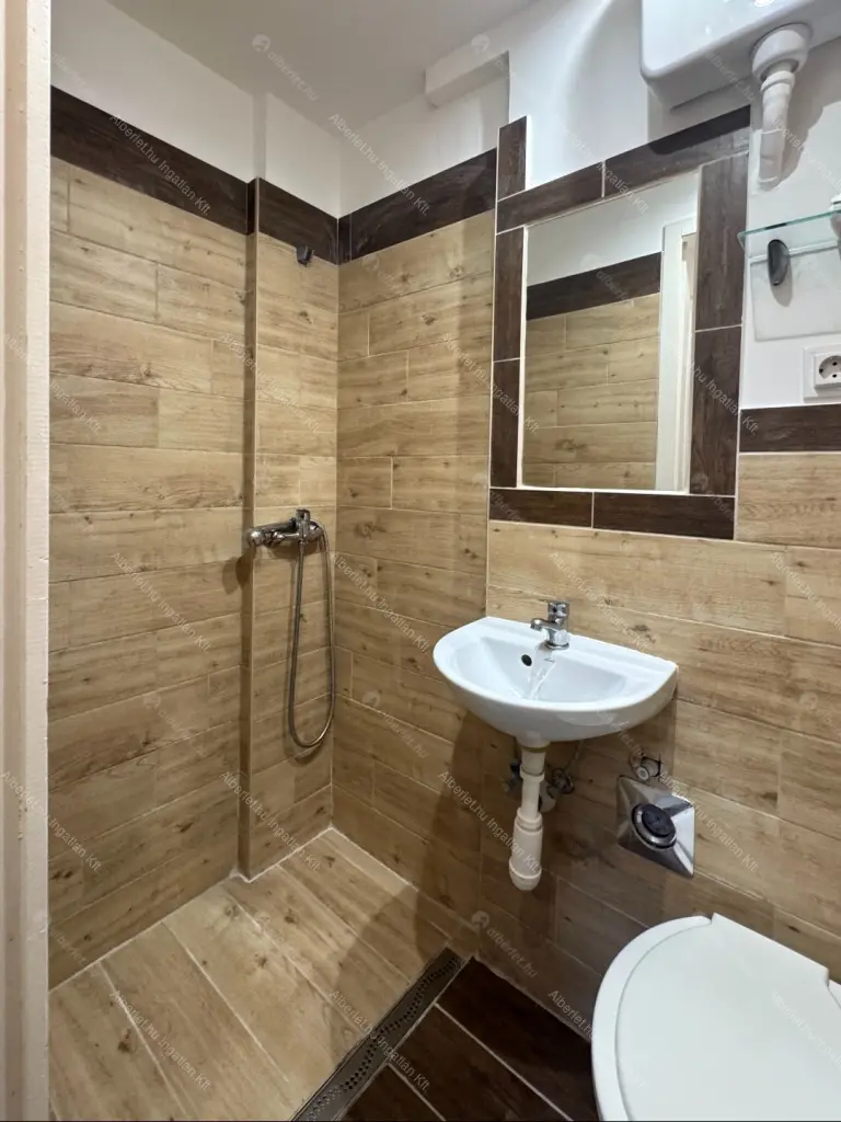 Kiadó albérlet 120000 Ft/hó áron: Budapest, XII. kerület  Melinda út. Mérete: 8 nm, 1 szobás | Alberlet.hu - 6698399