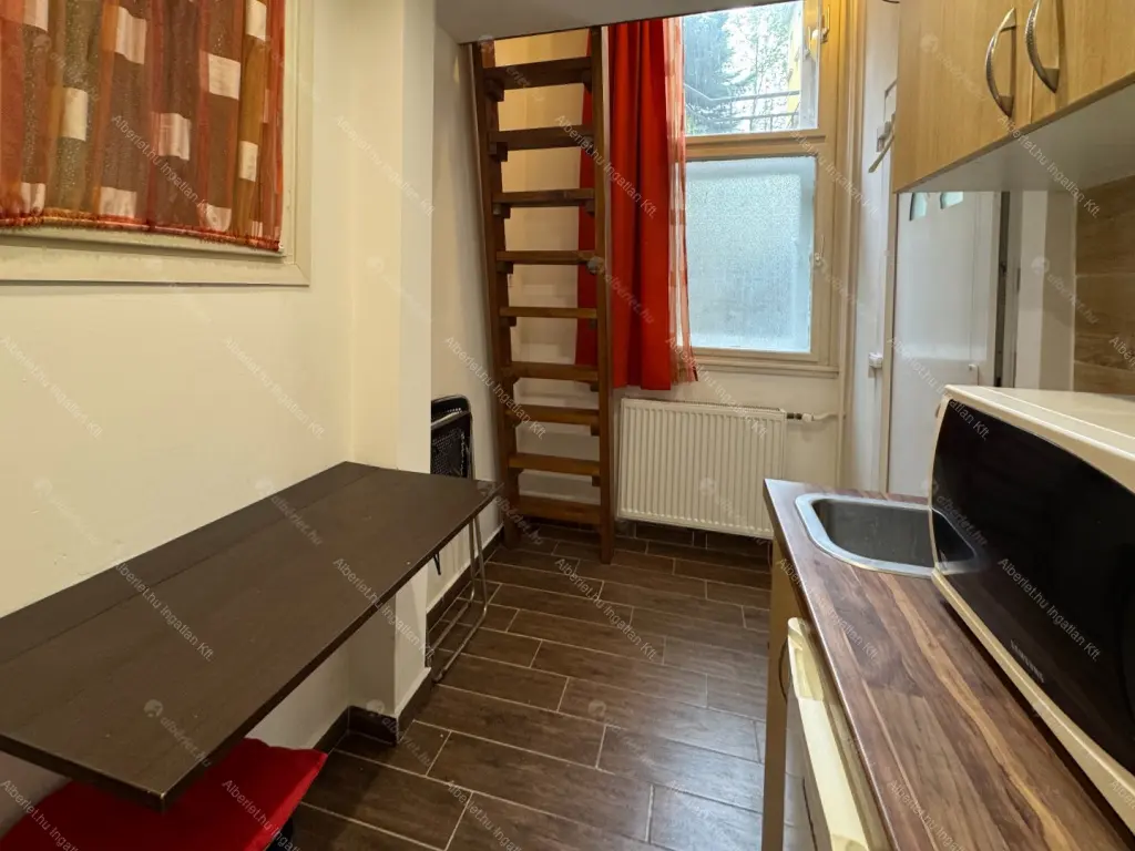 Kiadó albérlet 120000 Ft/hó áron: Budapest, XII. kerület  Melinda út. Mérete: 8 nm, 1 szobás | Alberlet.hu - 6698400