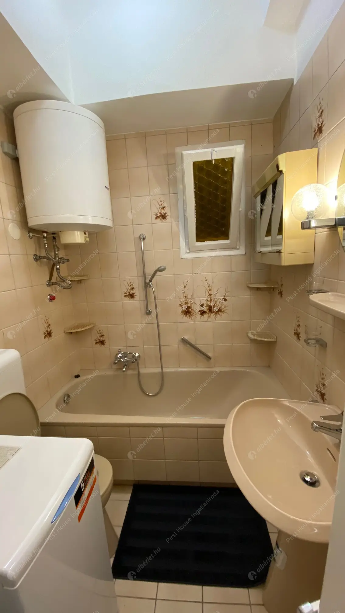 Kiadó albérlet 190000 Ft/hó áron: Budapest, XII. kerület  Nagyenyed utca. Mérete: 30 nm, 1 szobás | Alberlet.hu - 6588837