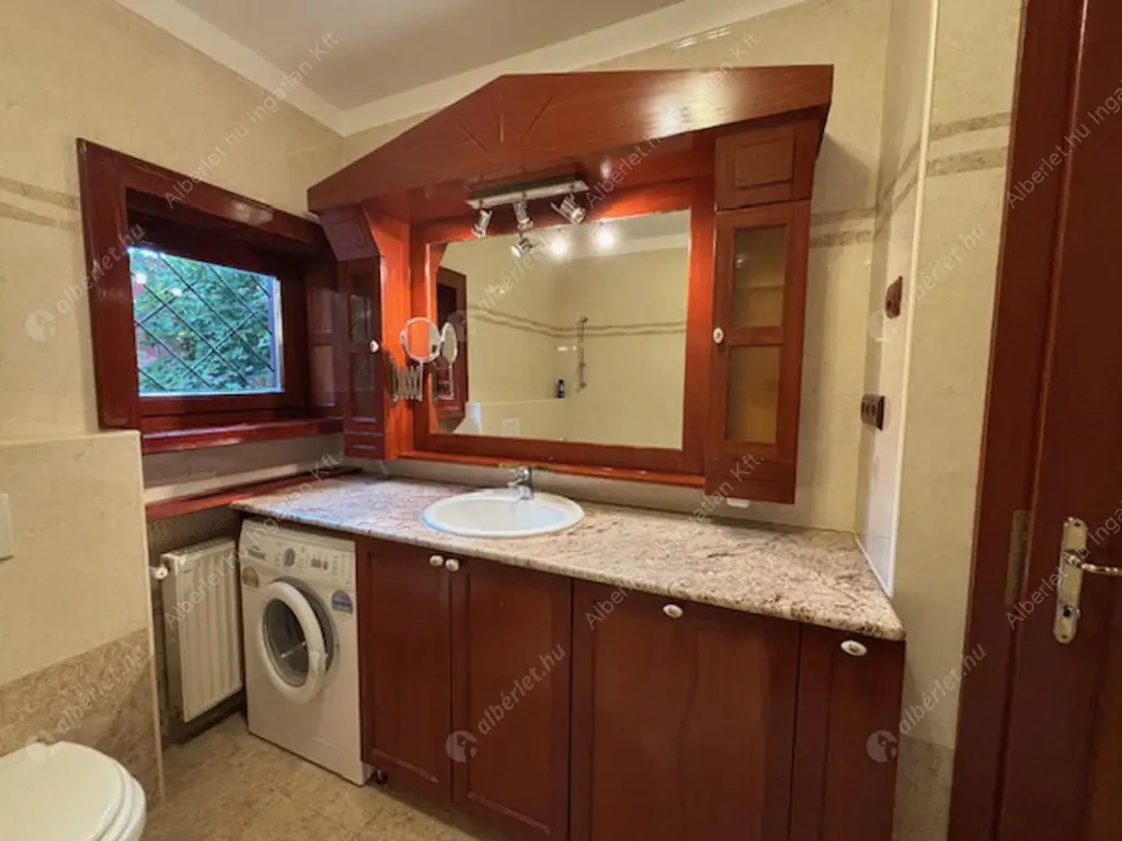 Kiadó albérlet 470000 Ft/hó áron: Budapest, XII. kerület  Nagysalló utca. Mérete: 96 nm, 3 szobás | Alberlet.hu - 6580342