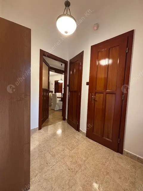 Kiadó albérlet 470000 Ft/hó áron: Budapest, XII. kerület  Nagysalló utca. Mérete: 96 nm, 3 szobás | Alberlet.hu - 6580352